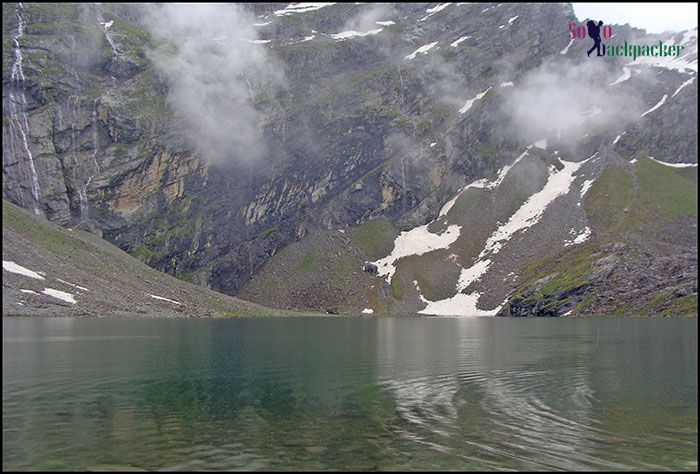 Hemkund Lake