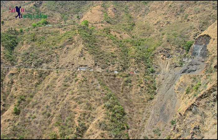 Road to Tehri