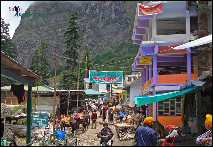 Reaching Ghangaria Village